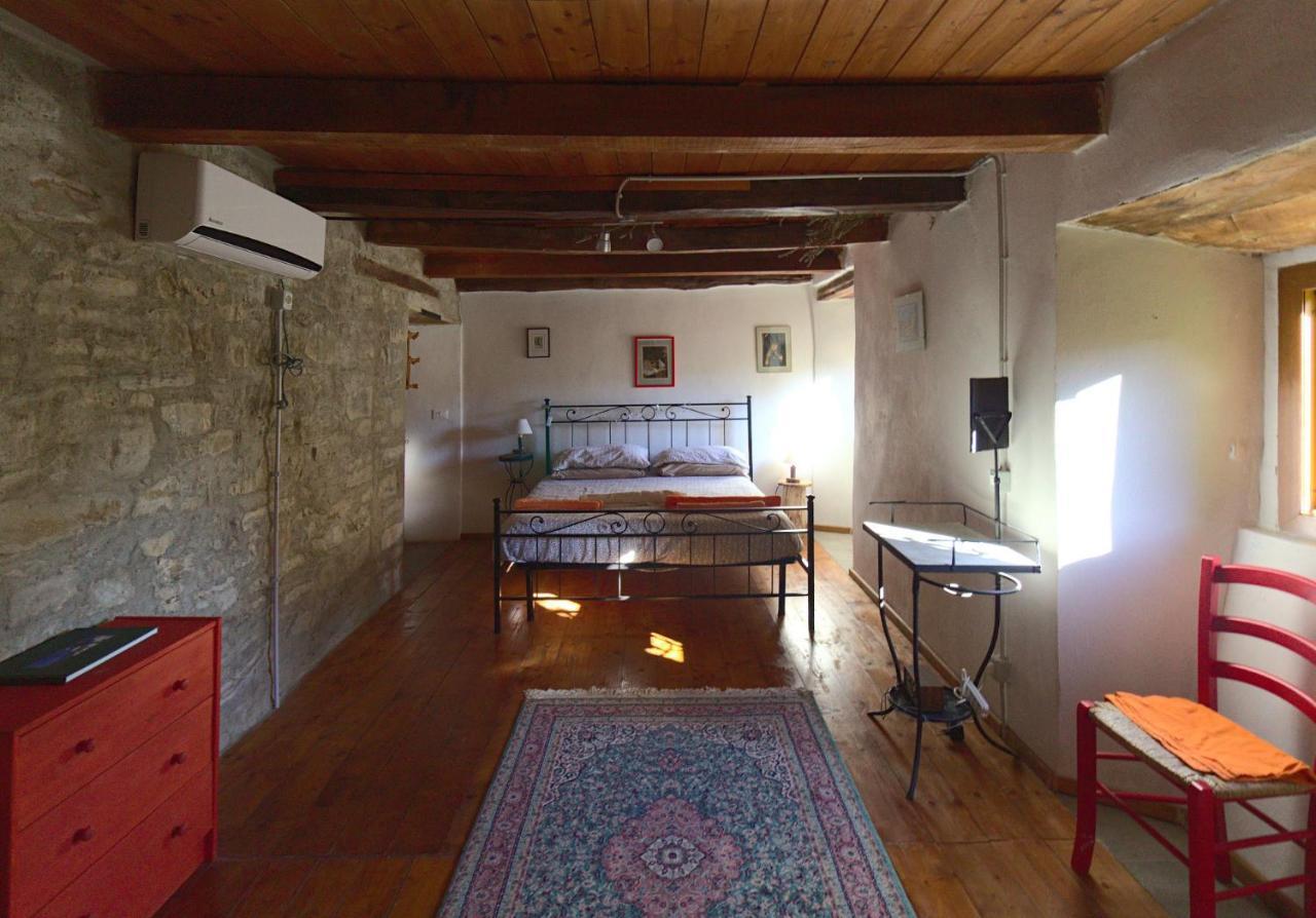 Gasthaus La Casa Nel Bosco-Senza Auto Ponte della Venturina Exterior foto