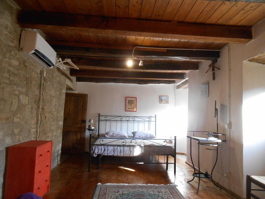 Gasthaus La Casa Nel Bosco-Senza Auto Ponte della Venturina Exterior foto